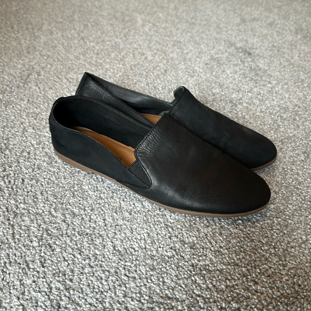 Lucky Brand leather flats